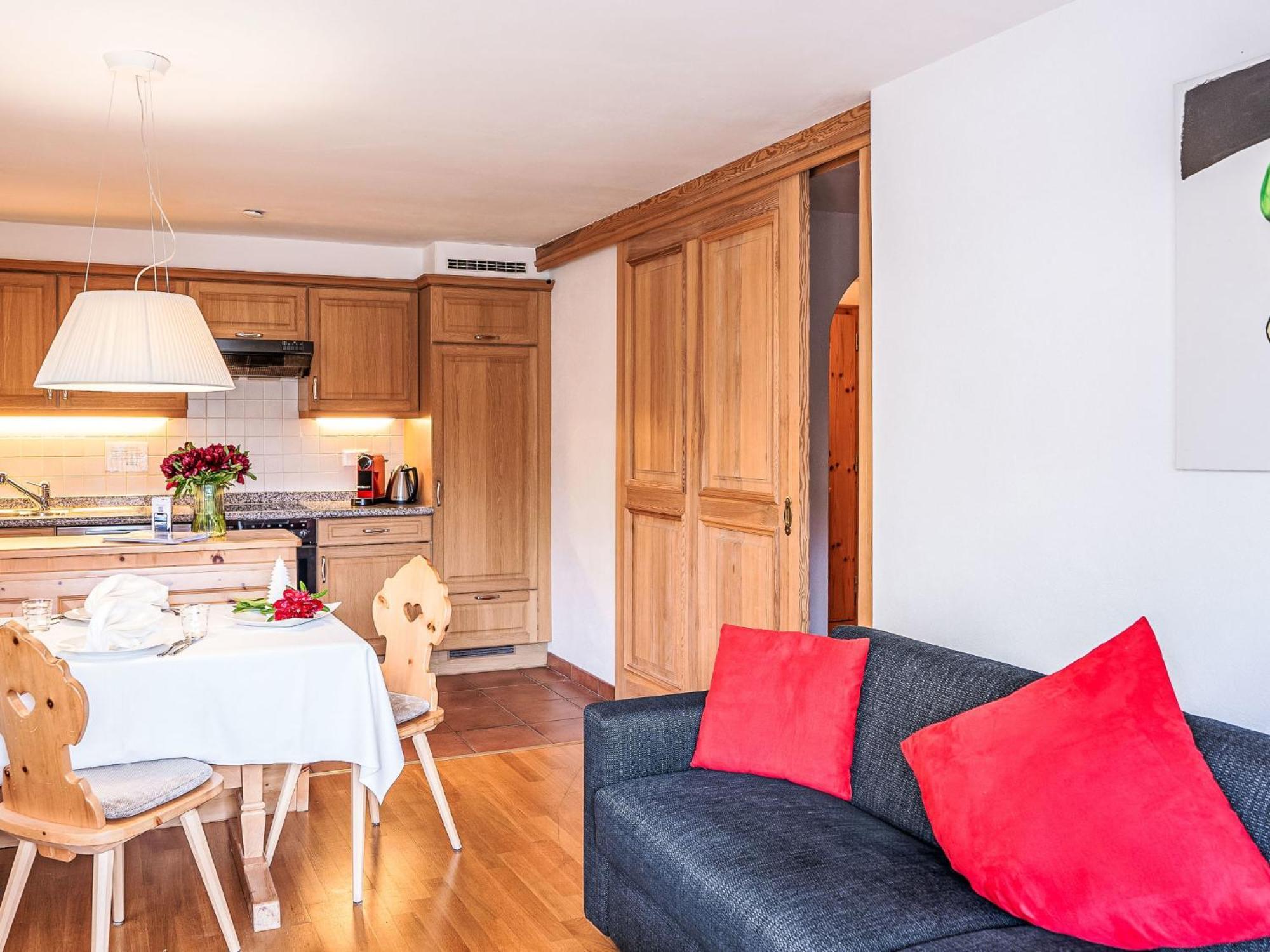 Apartment Chesa Vadret Surlej By Interhome 外观 照片